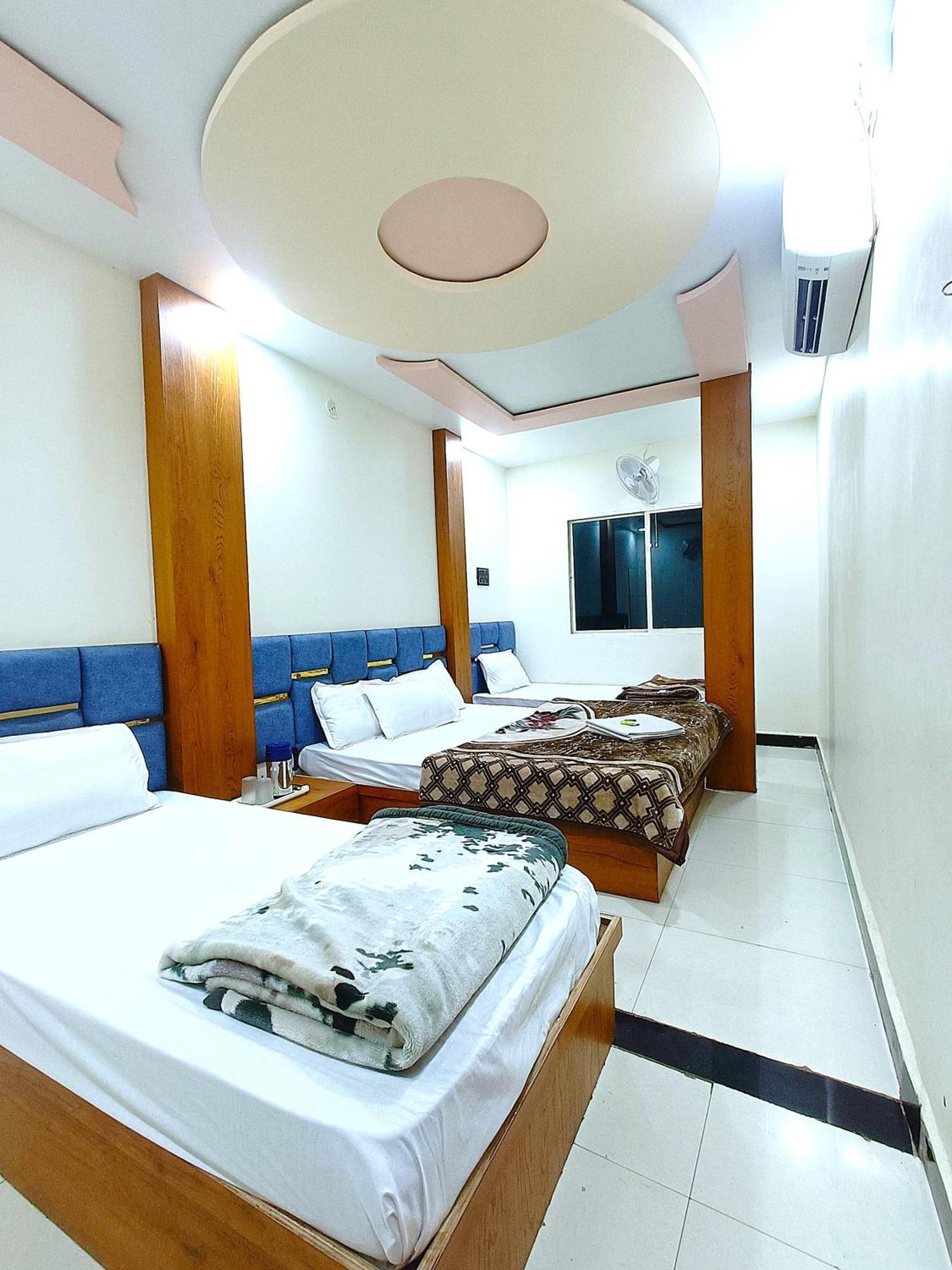 Hotel Shreem Ujjain Zewnętrze zdjęcie