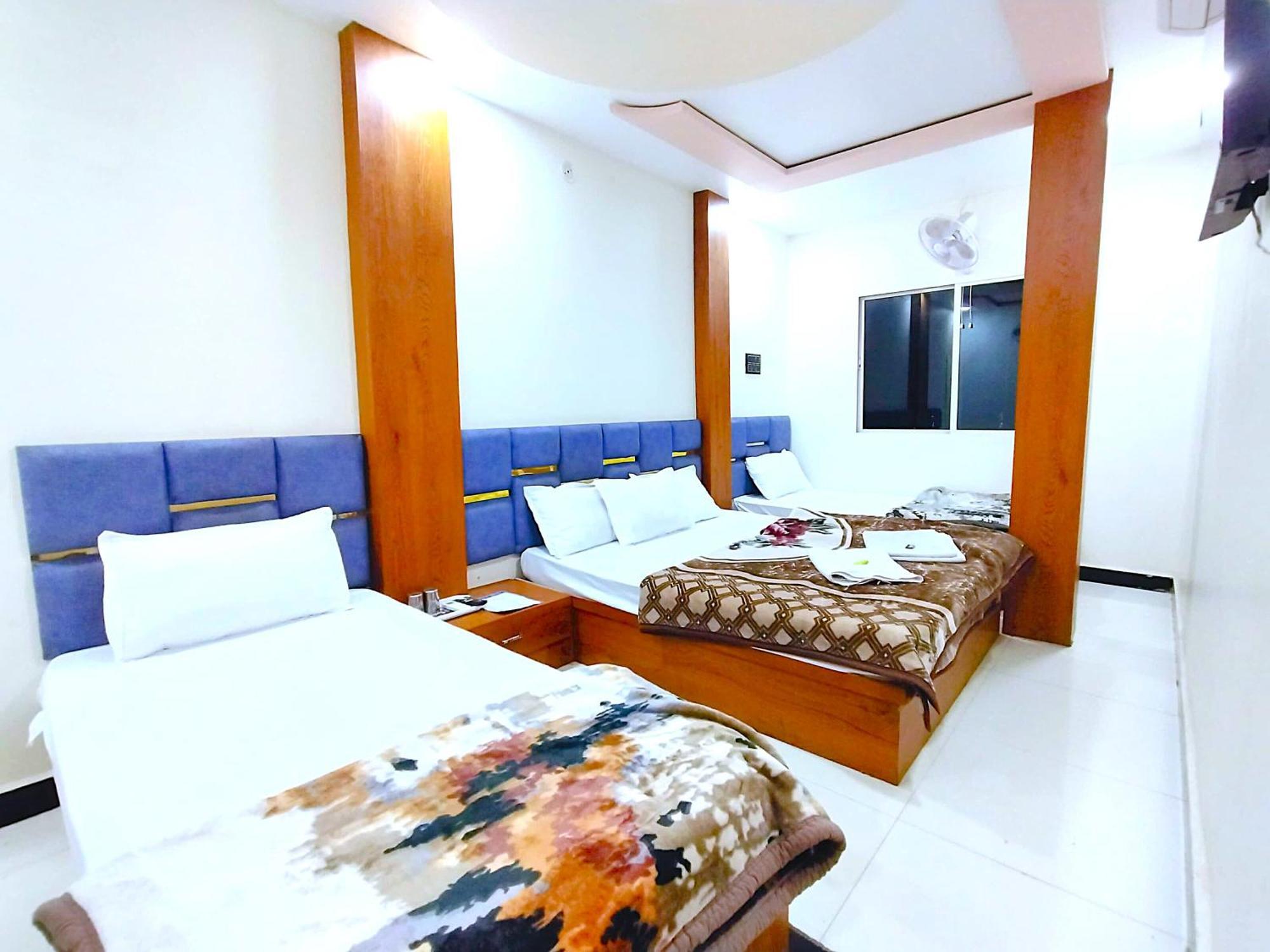 Hotel Shreem Ujjain Zewnętrze zdjęcie